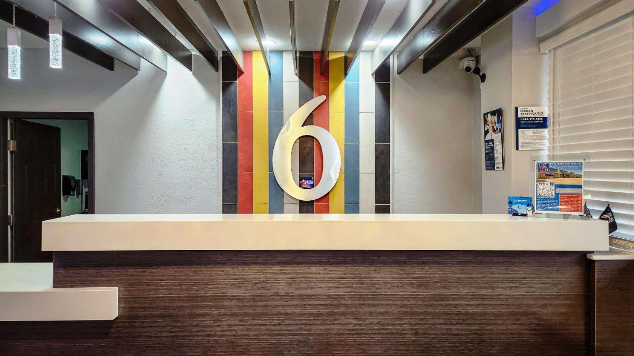 Motel 6 North Little Rock, Ar-Jfk Blvd Eksteriør billede