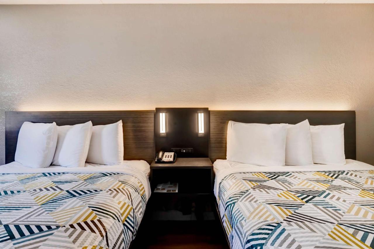 Motel 6 North Little Rock, Ar-Jfk Blvd Eksteriør billede